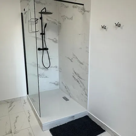 Daire T2 Au Coeur De Rouen